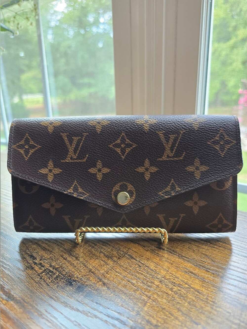 Louis Vuitton Sarah Monogram Envelope Wallet